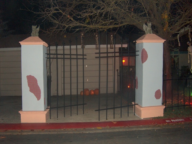 The new Sungonneth Cemetery with Gates